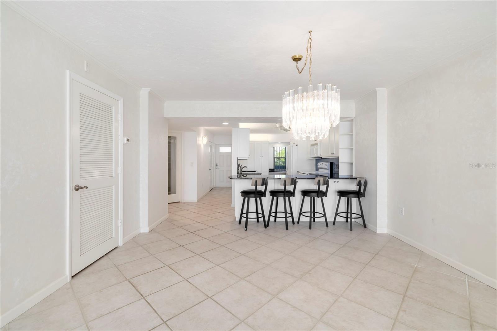 19 Whispering Sands Unit 201, Sarasota, FL 34242