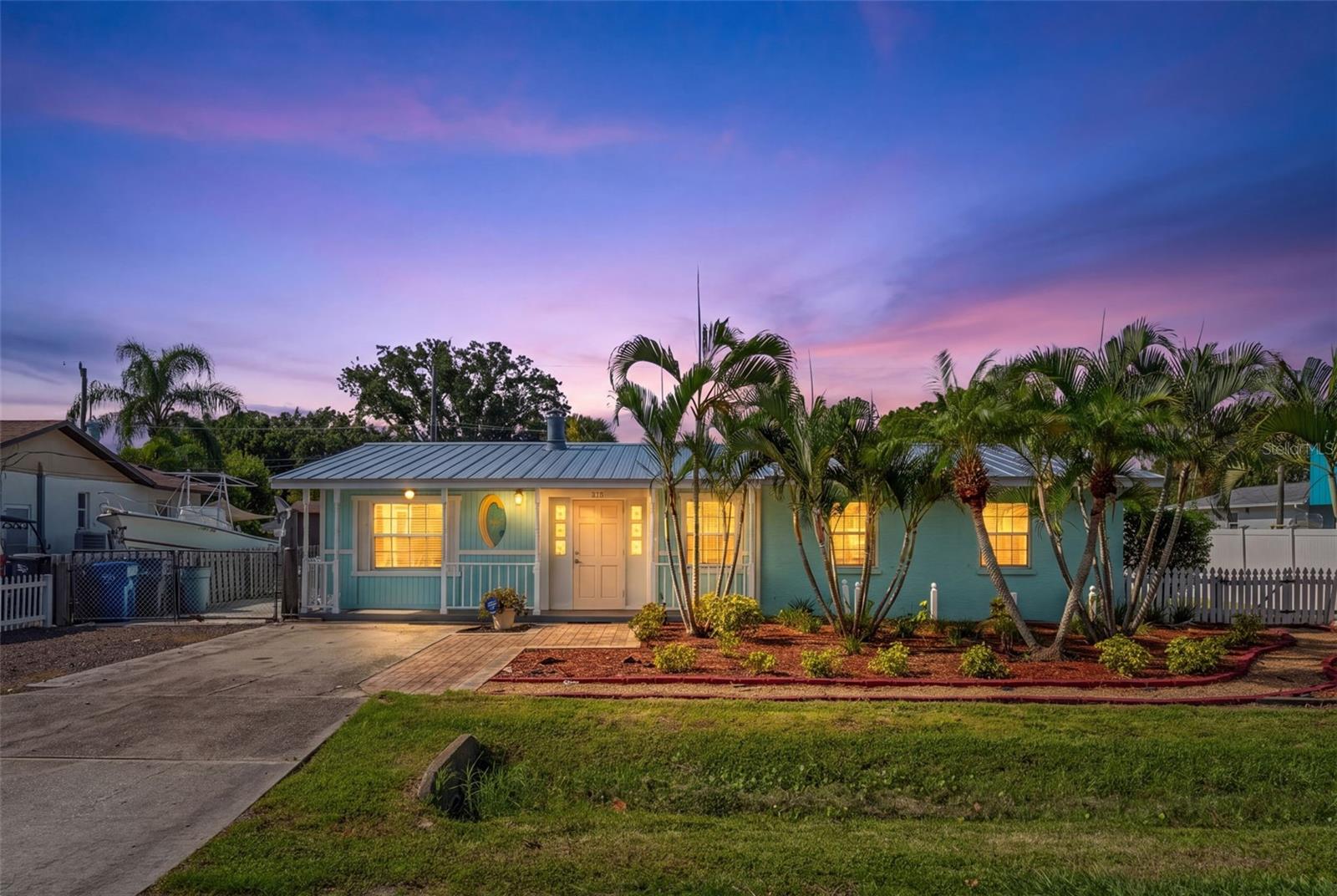415 49th, Palmetto, FL 34221