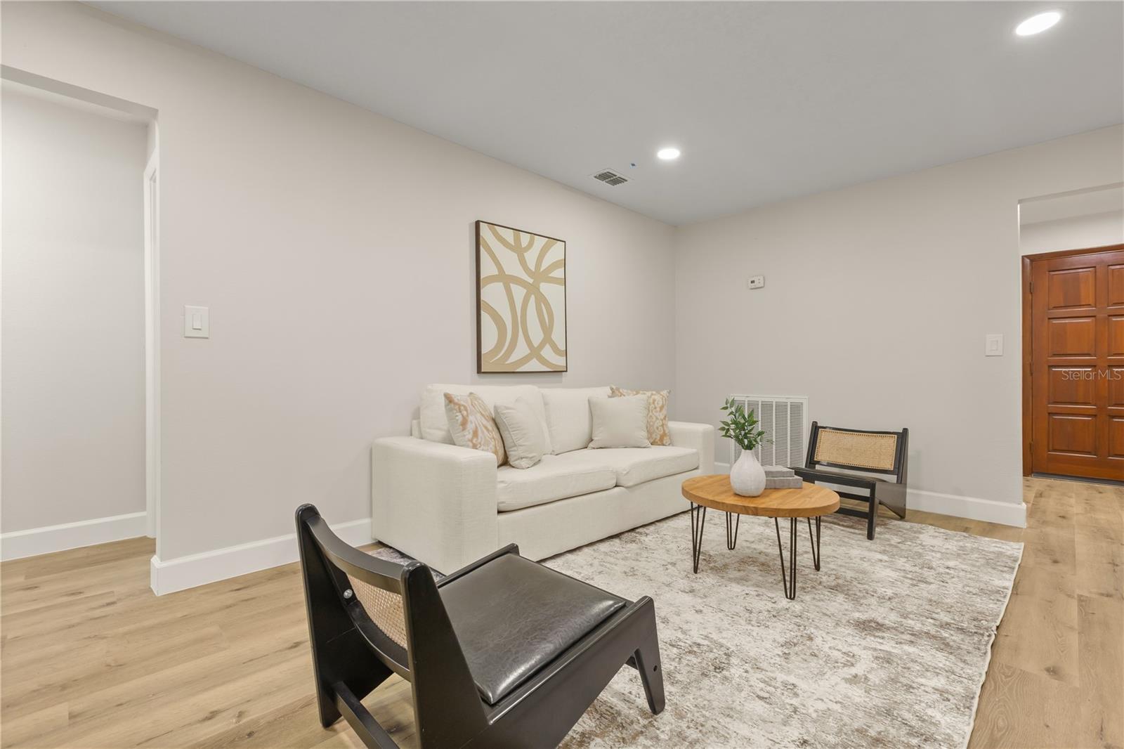 3336 Tcu, Orlando, FL 32817