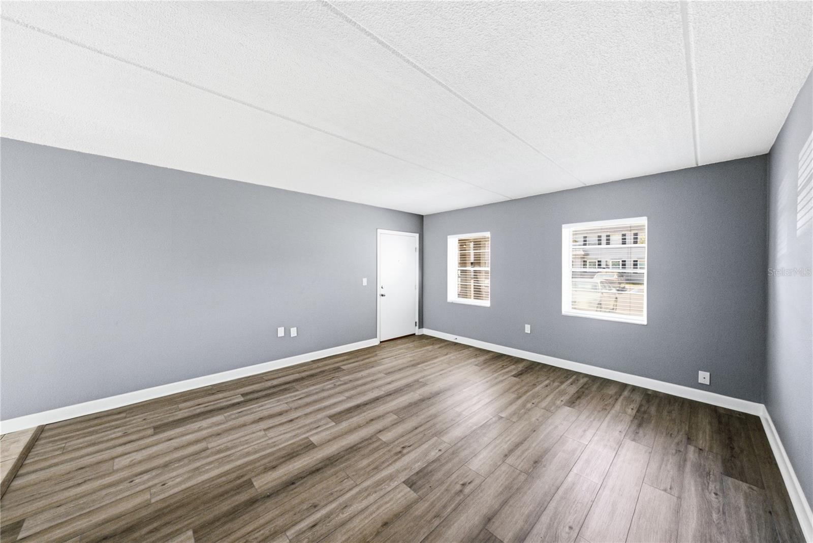 1170 Rue Des Chateaux Unit 1a, South Pasadena, FL 33707