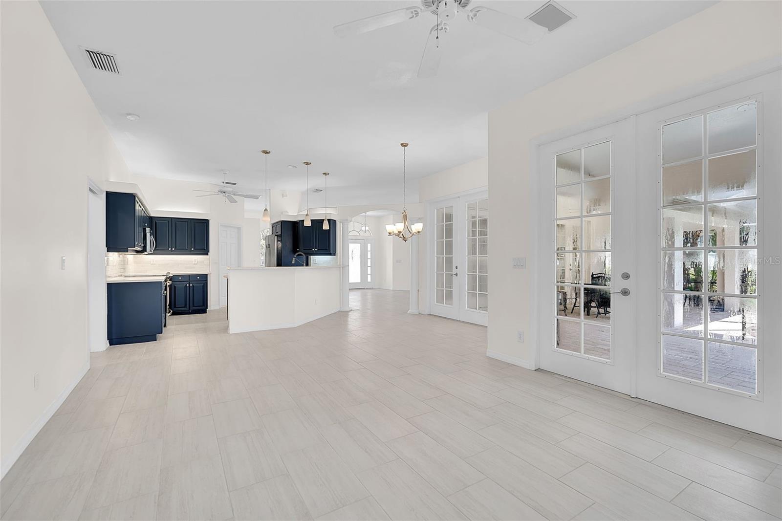 2102 Tequesta, Nokomis, FL 34275