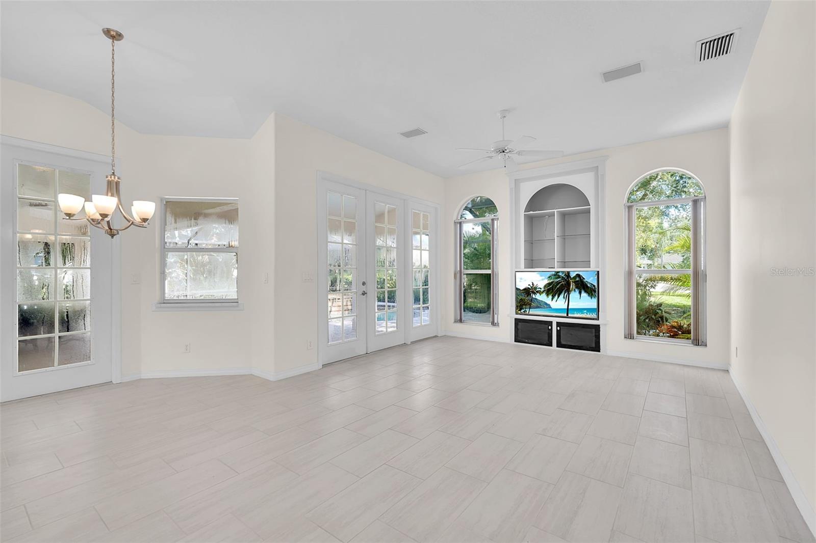 2102 Tequesta, Nokomis, FL 34275