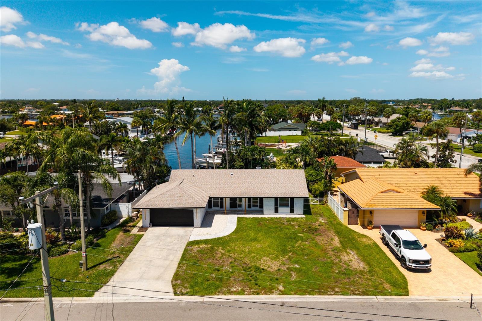 3960 13th, St Petersburg, FL 33703