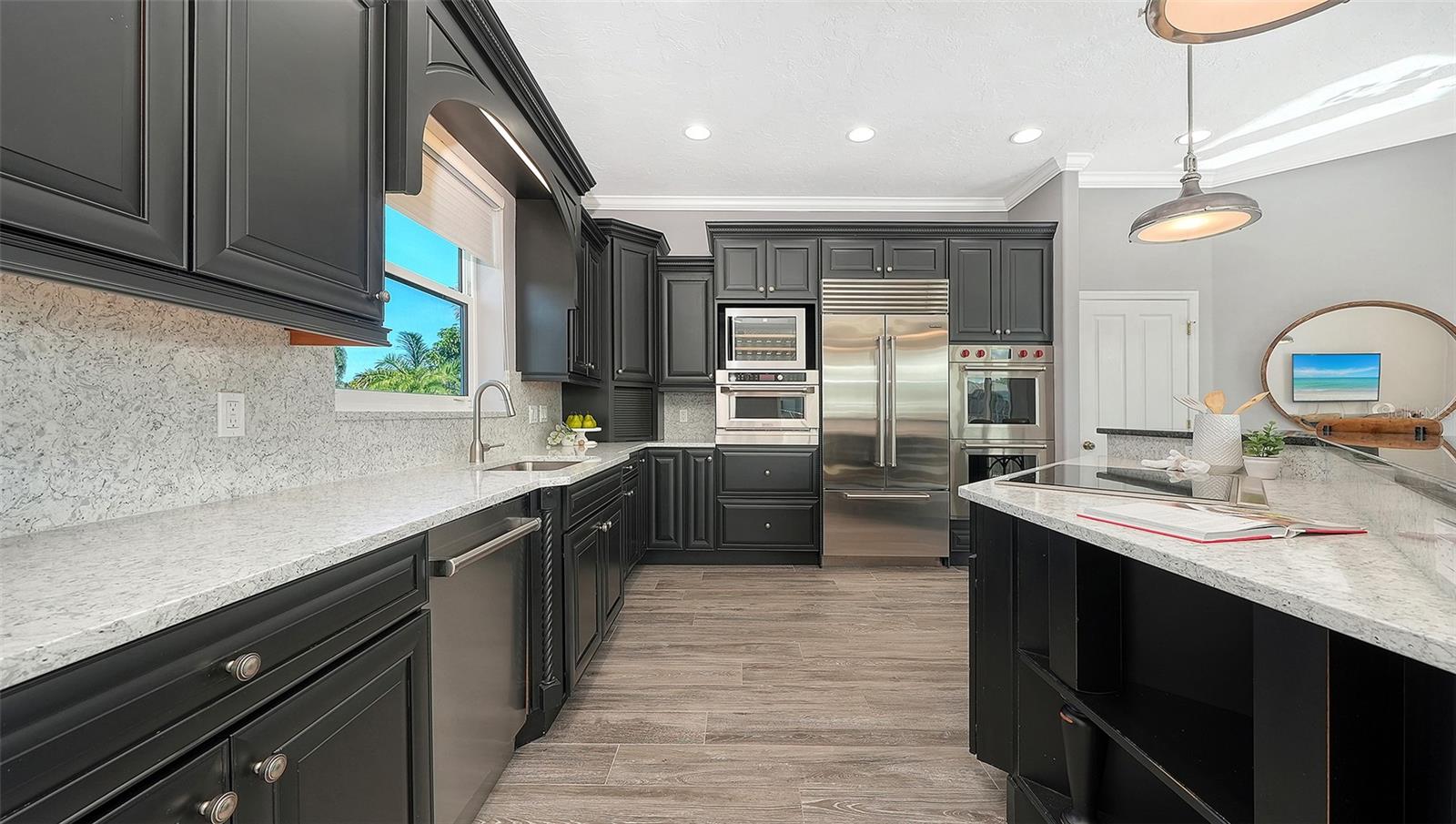 560 Chipping, Longboat Key, FL 34228