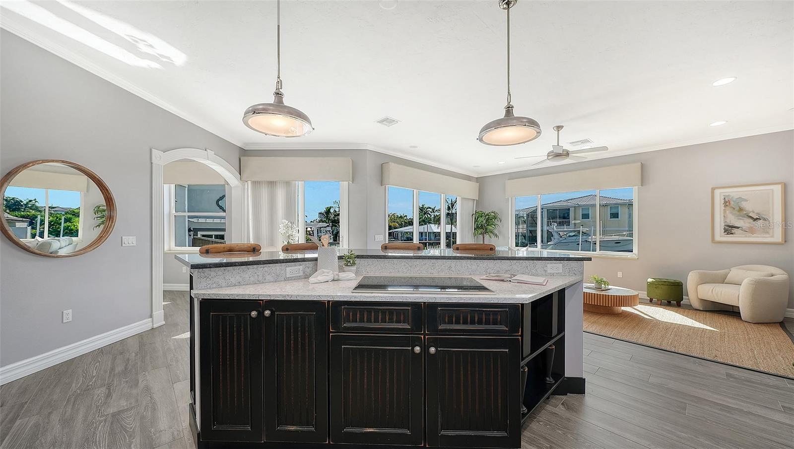 560 Chipping, Longboat Key, FL 34228