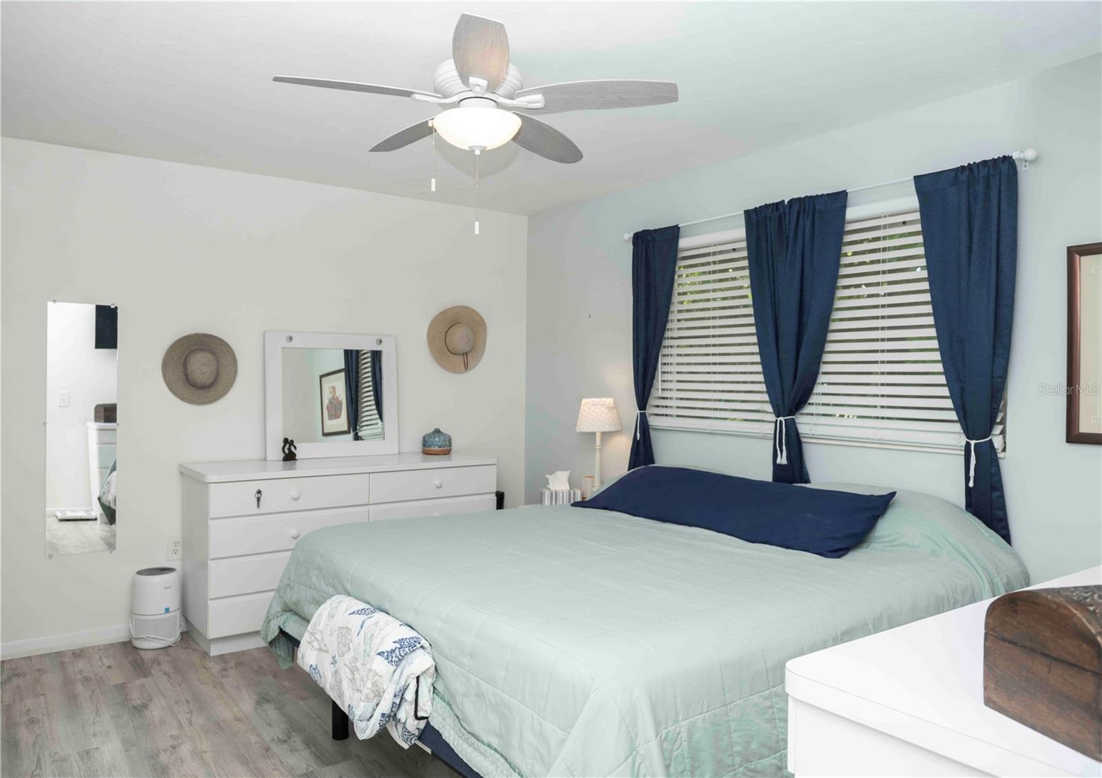 6061 Coral, Bradenton, FL 34207