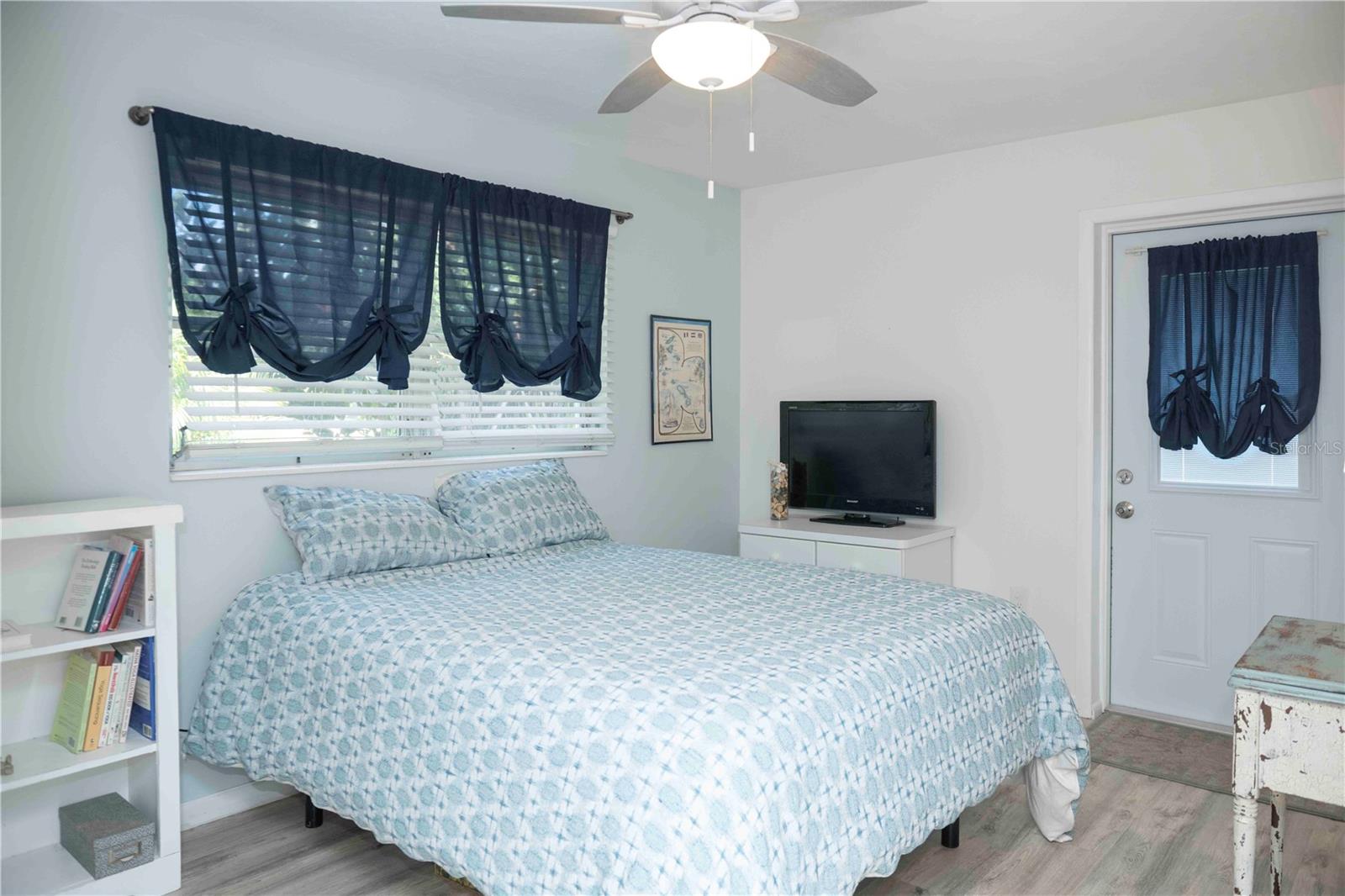 6061 Coral, Bradenton, FL 34207
