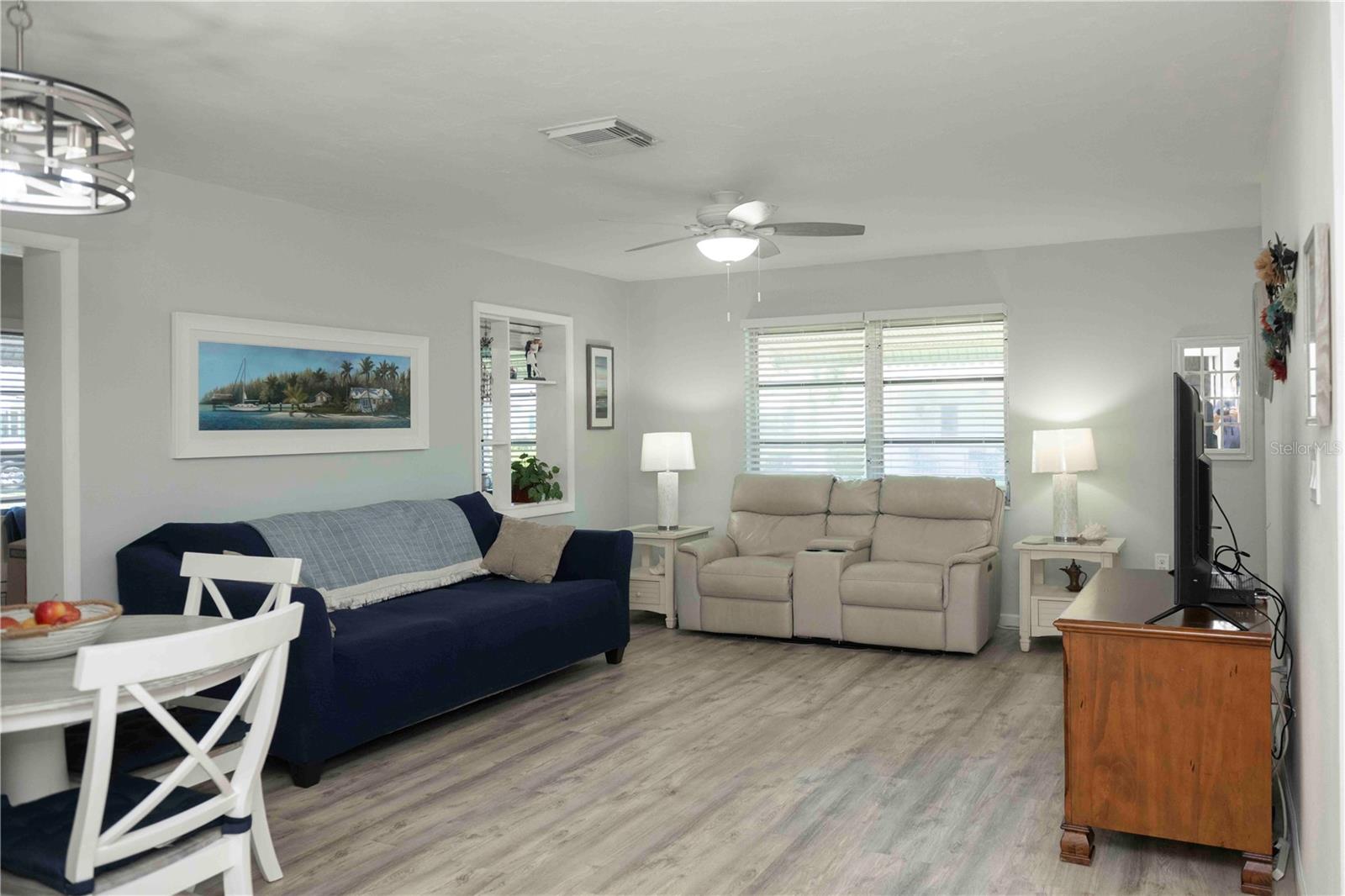 6061 Coral, Bradenton, FL 34207