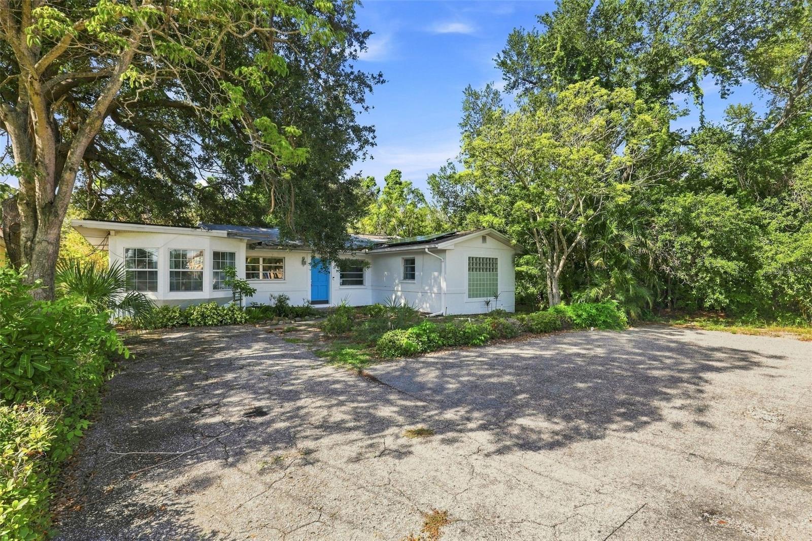1840 Glengary, Sarasota, FL 34231