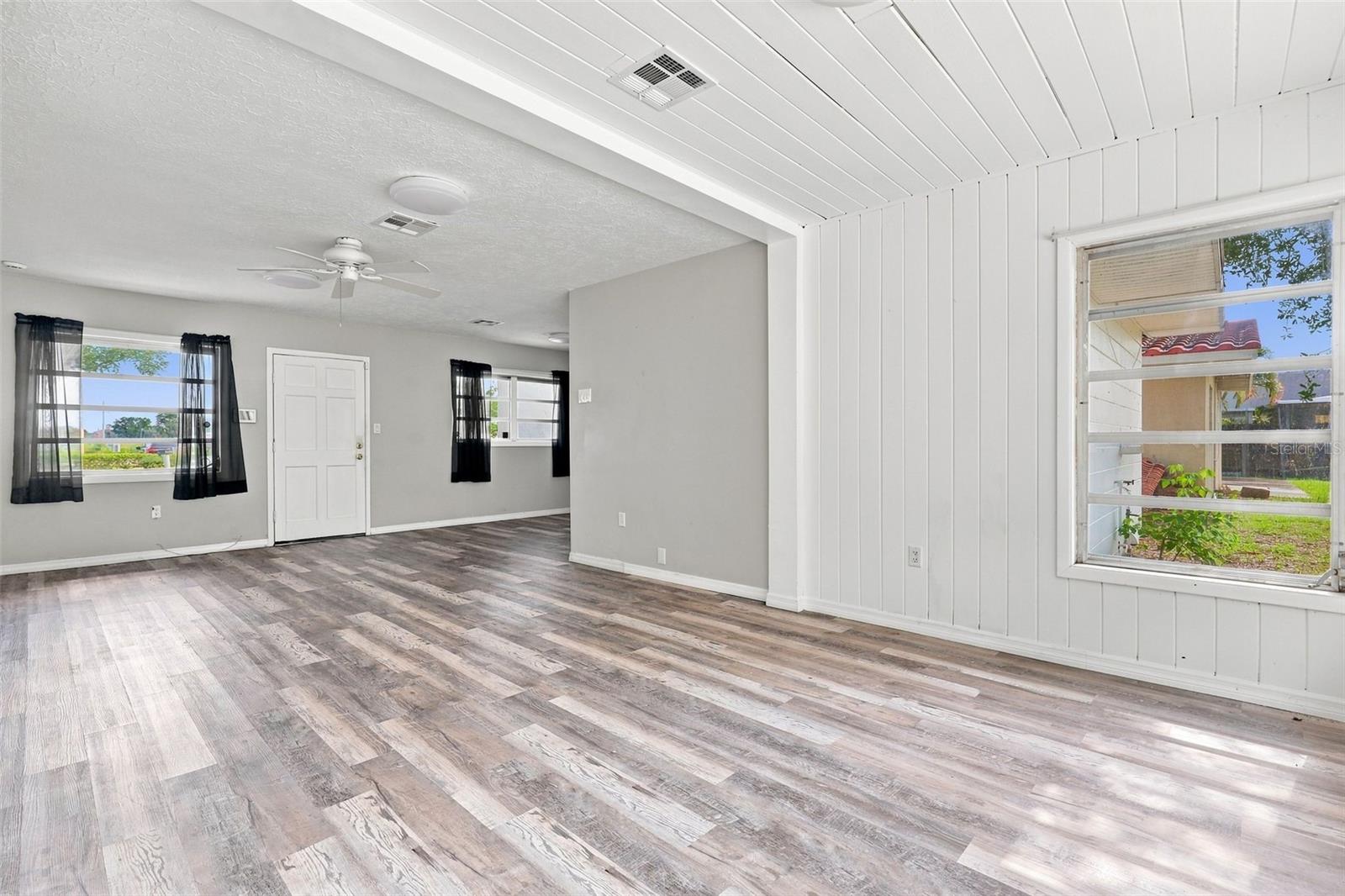 1840 Glengary, Sarasota, FL 34231