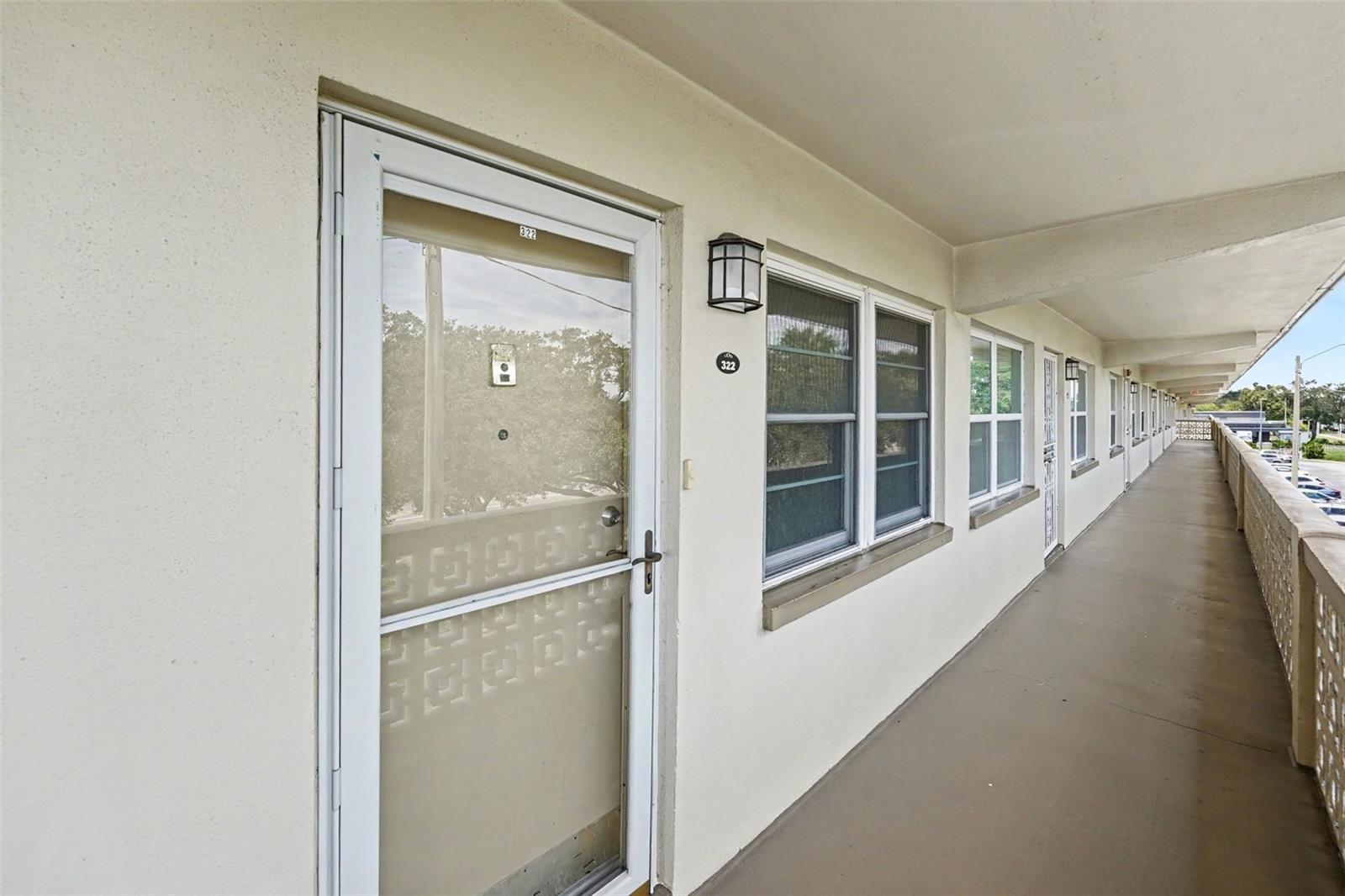951 79th Unit Apt 322, St Petersburg, FL 33702