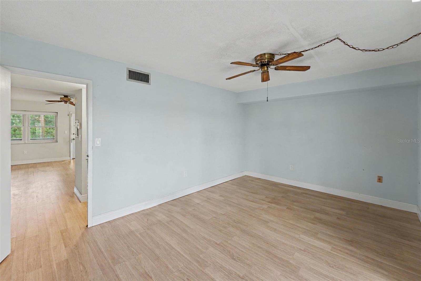 951 79th Unit Apt 322, St Petersburg, FL 33702