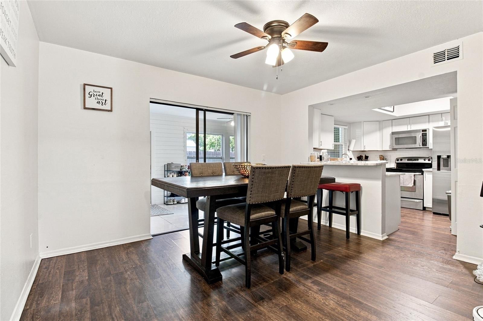 3039 Abbey, Clearwater, FL 33759