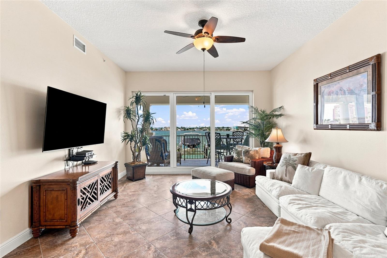 17735 Gulf Unit 204, Redington Shores, FL 33708
