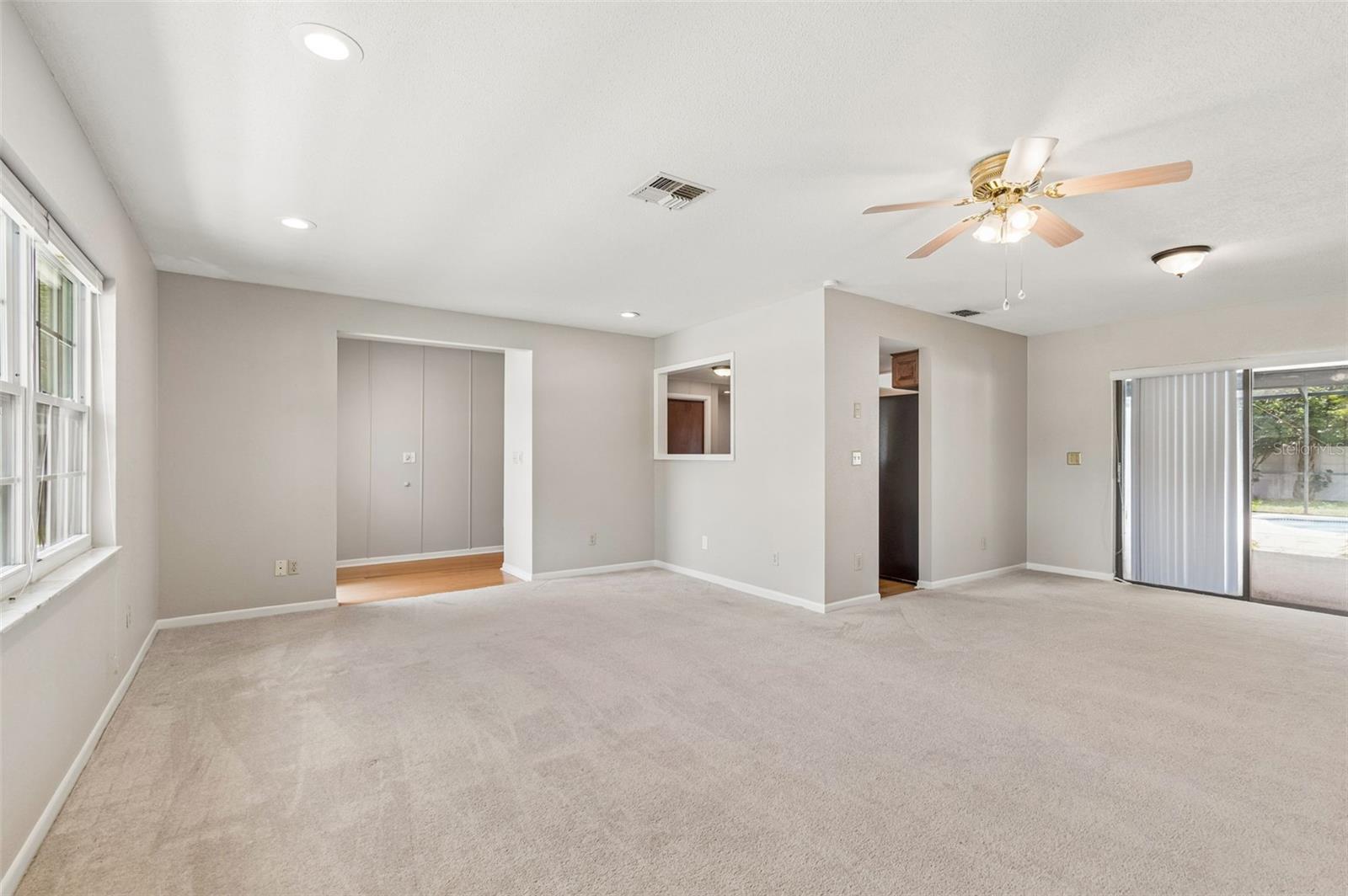 11798 David, Seminole, FL 33778