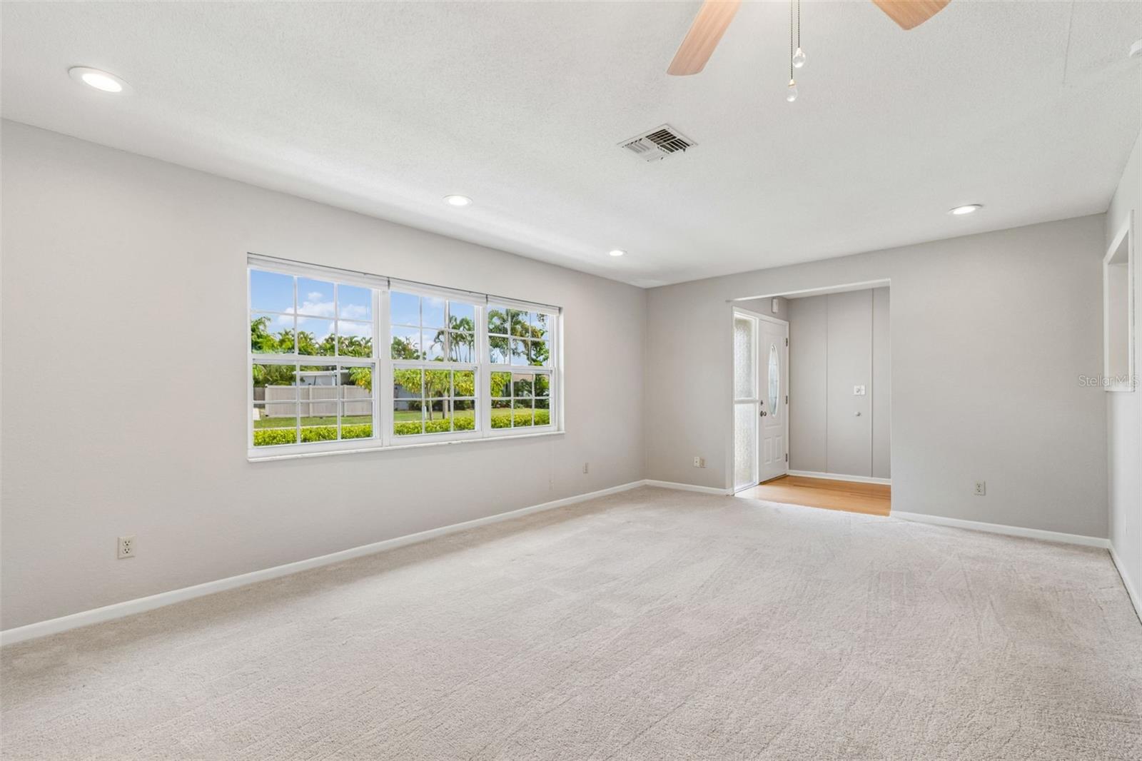 11798 David, Seminole, FL 33778