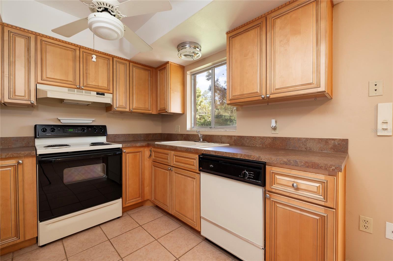 6355 102nd, Pinellas Park, FL 33782