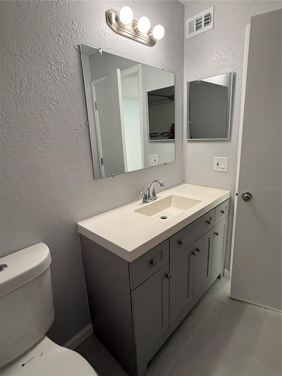 3001 58th Unit 613, St Petersburg, FL 33712