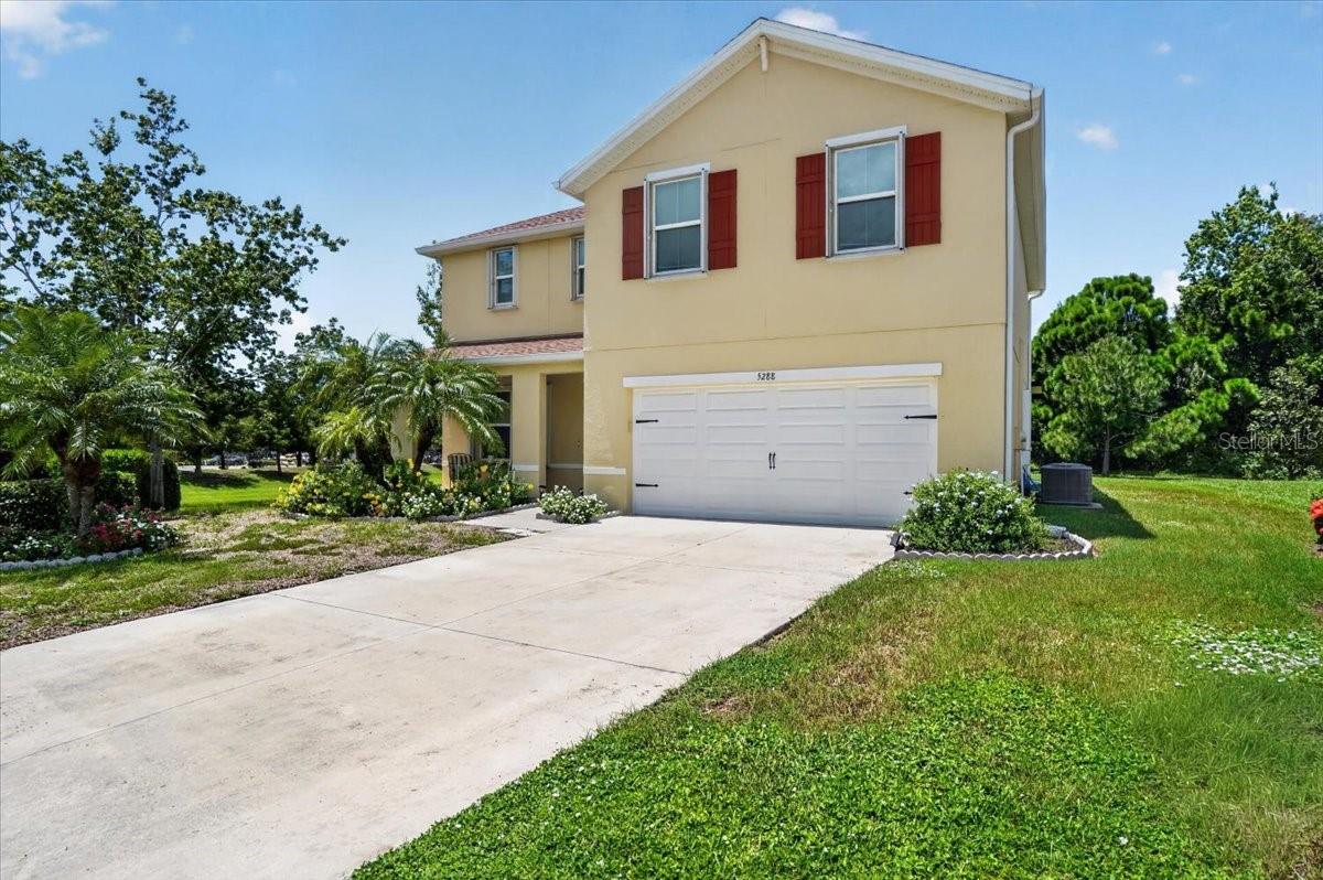 5288 11th, Bradenton, FL 34203