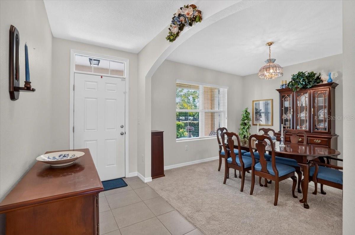 5288 11th, Bradenton, FL 34203