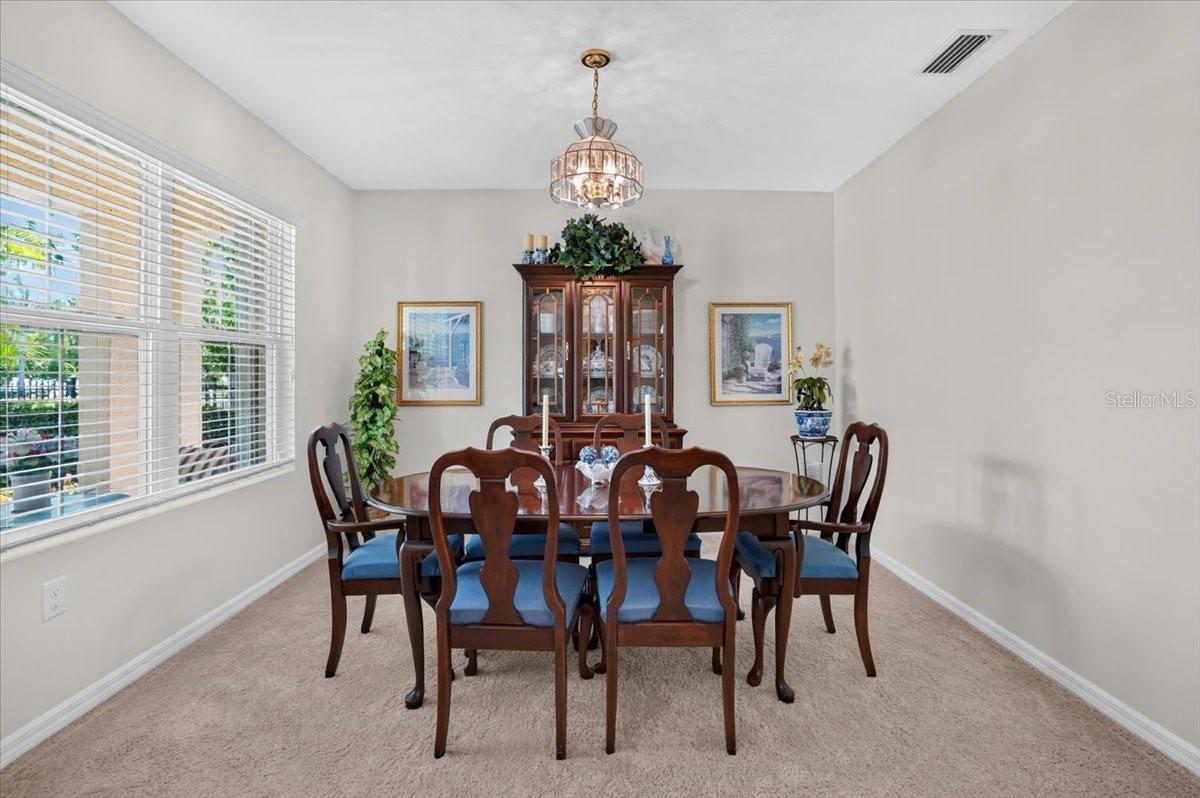 5288 11th, Bradenton, FL 34203
