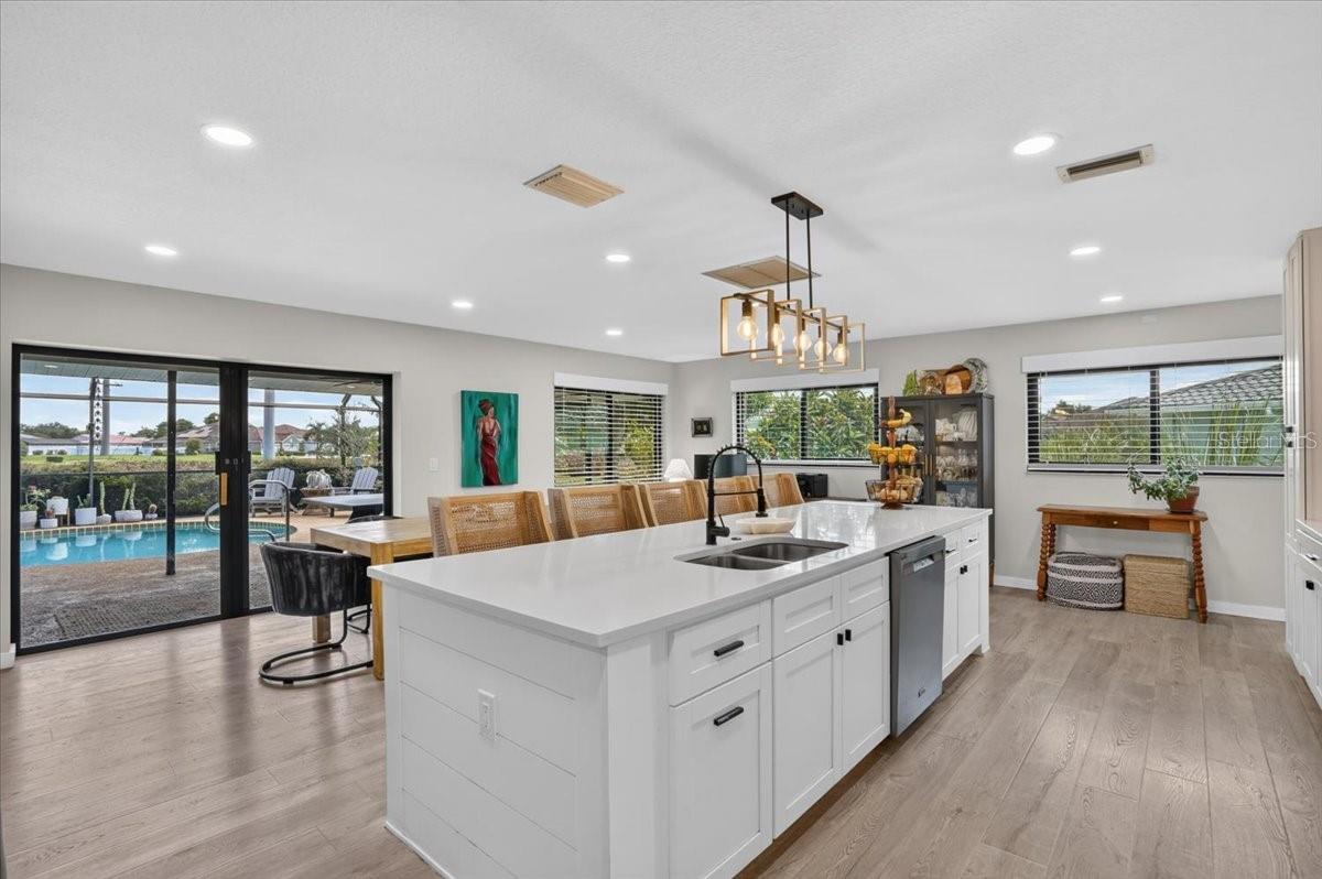7204 13th, Bradenton, FL 34209