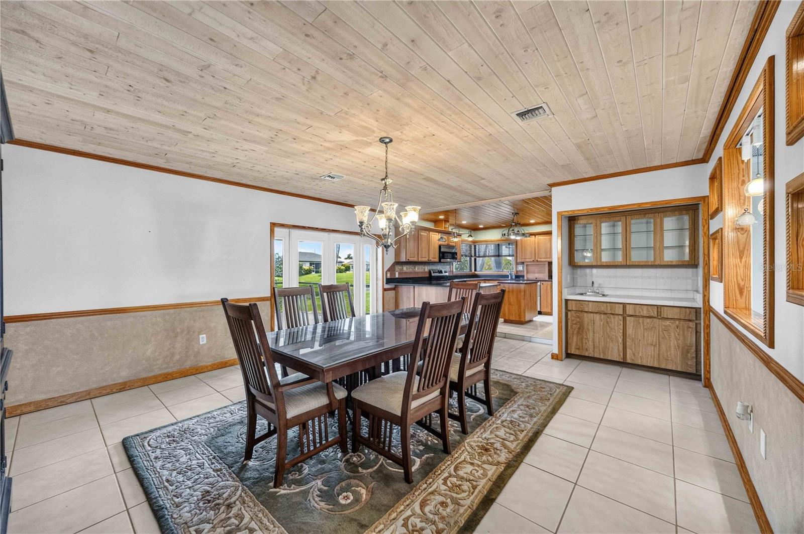 166 Mark Twain, Rotonda West, FL 33947