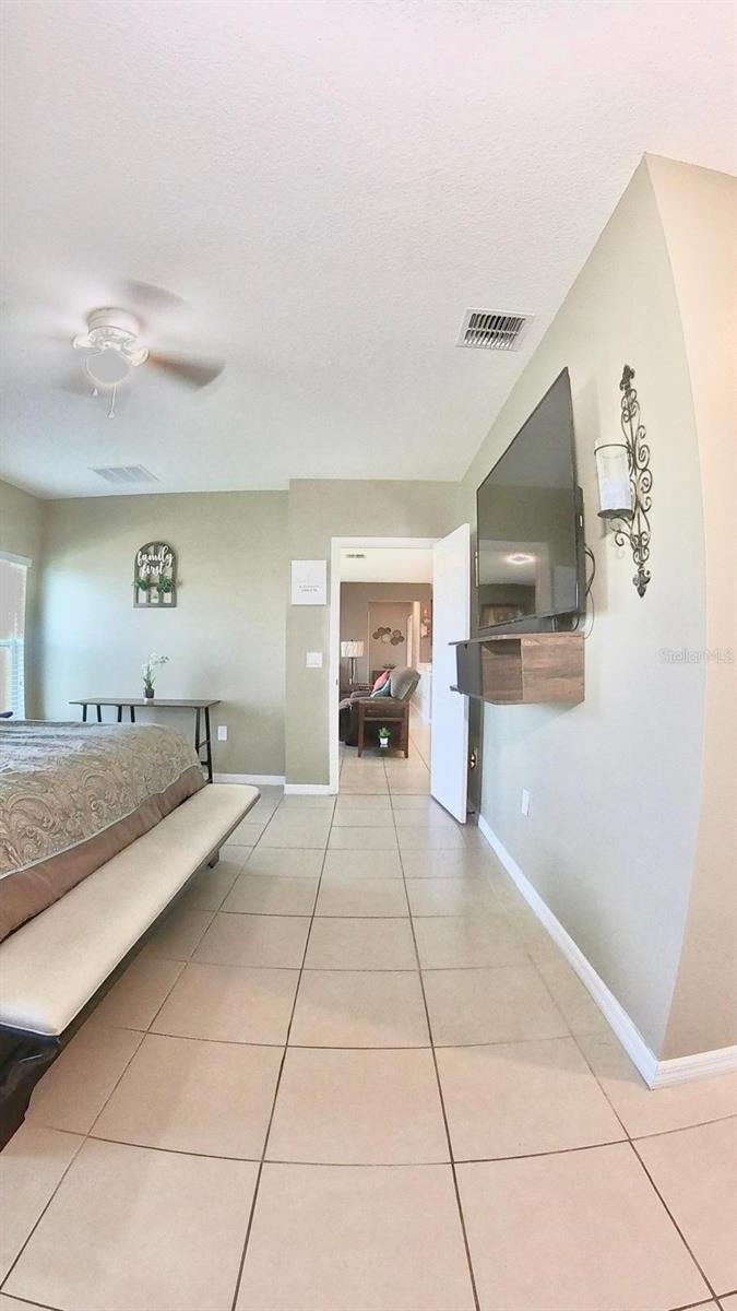 411 Blue Lake, Kissimmee, FL 34758