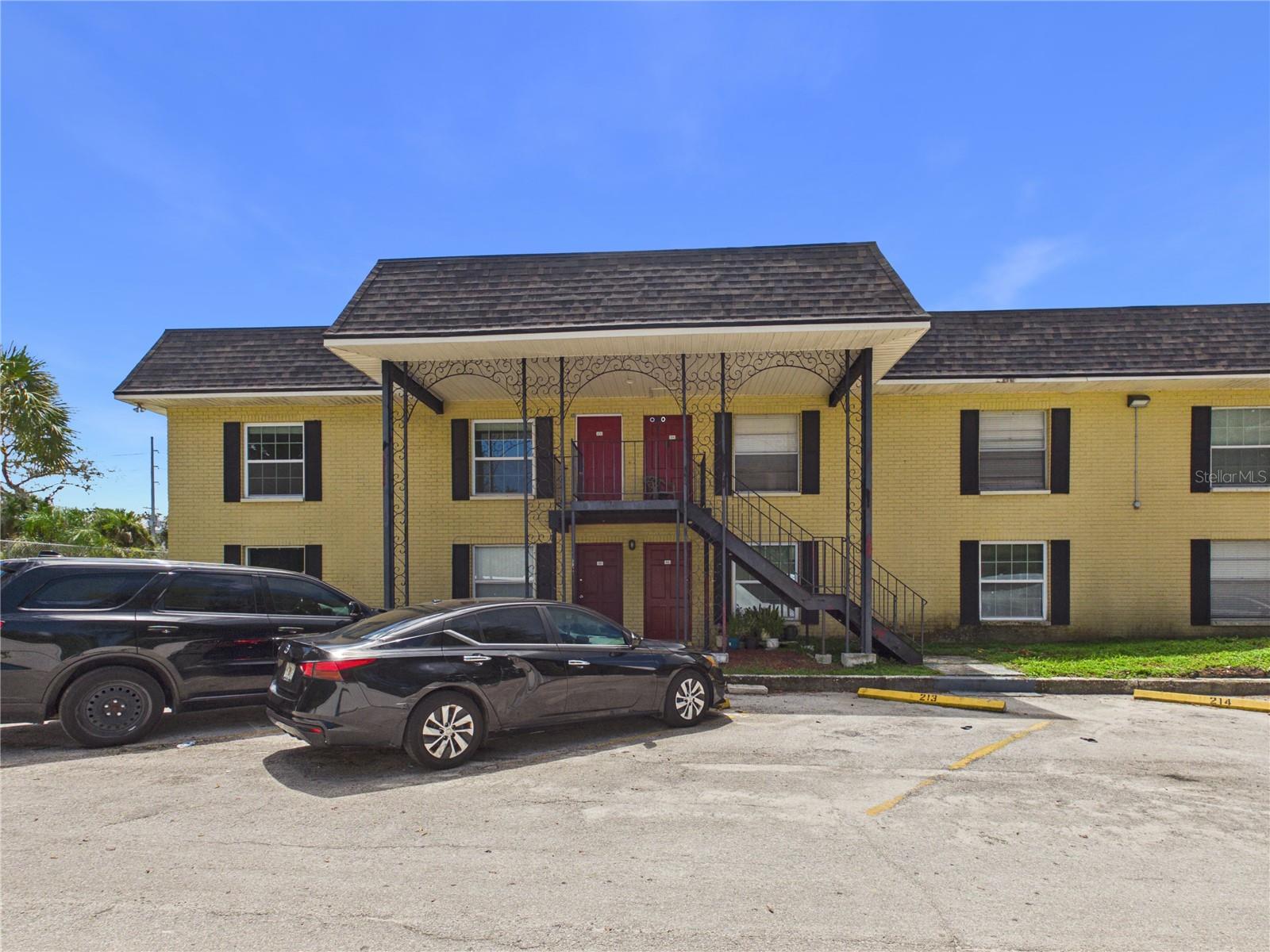 2800 113th Unit 213, Tampa, FL 33612