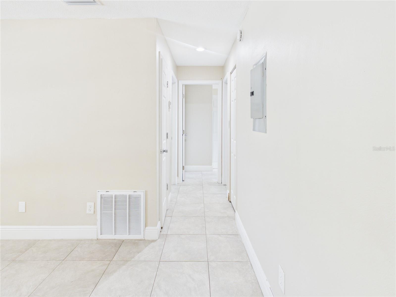 2800 113th Unit 213, Tampa, FL 33612