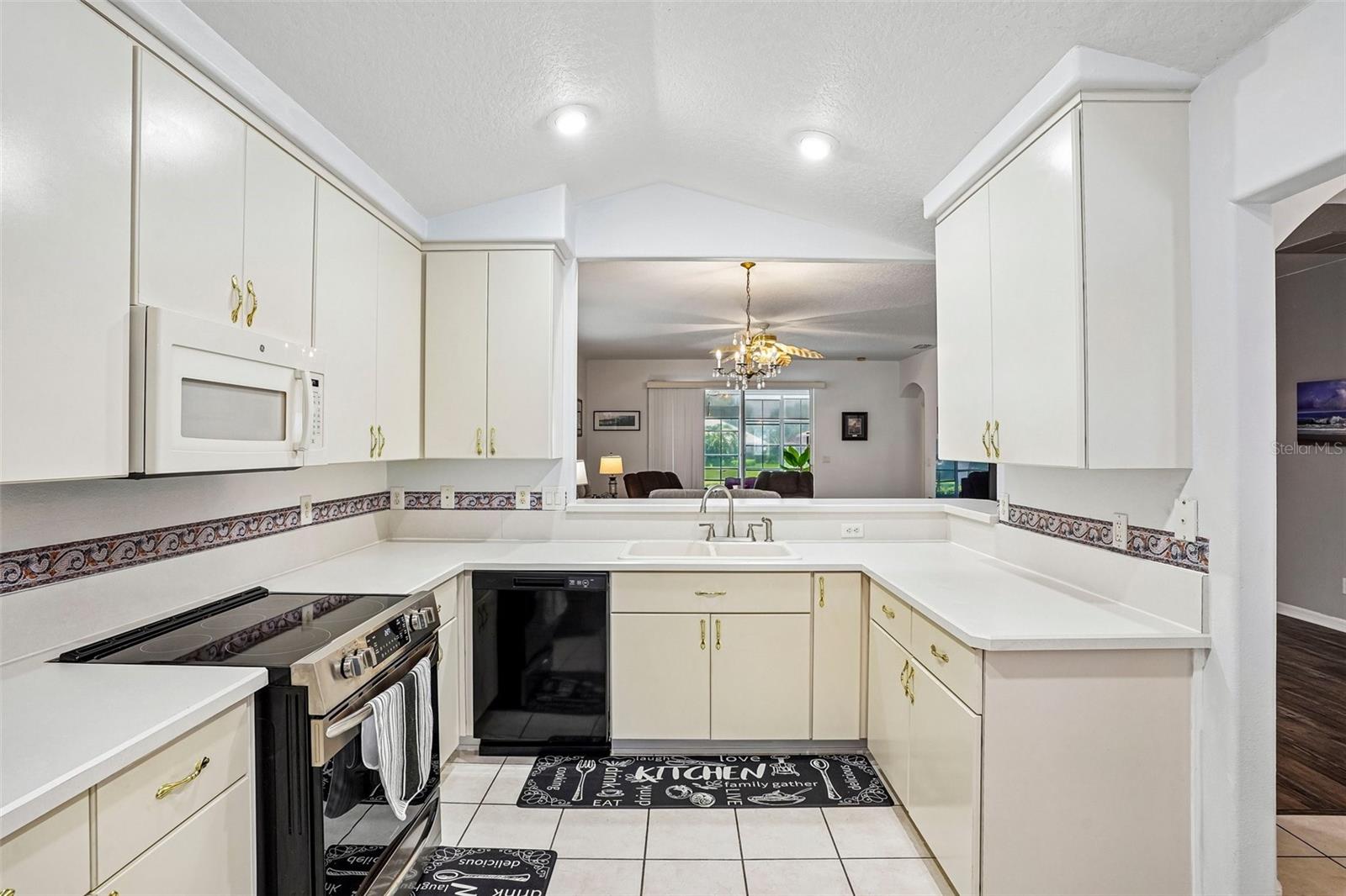 5964 Brittania, Tavares, FL 32778