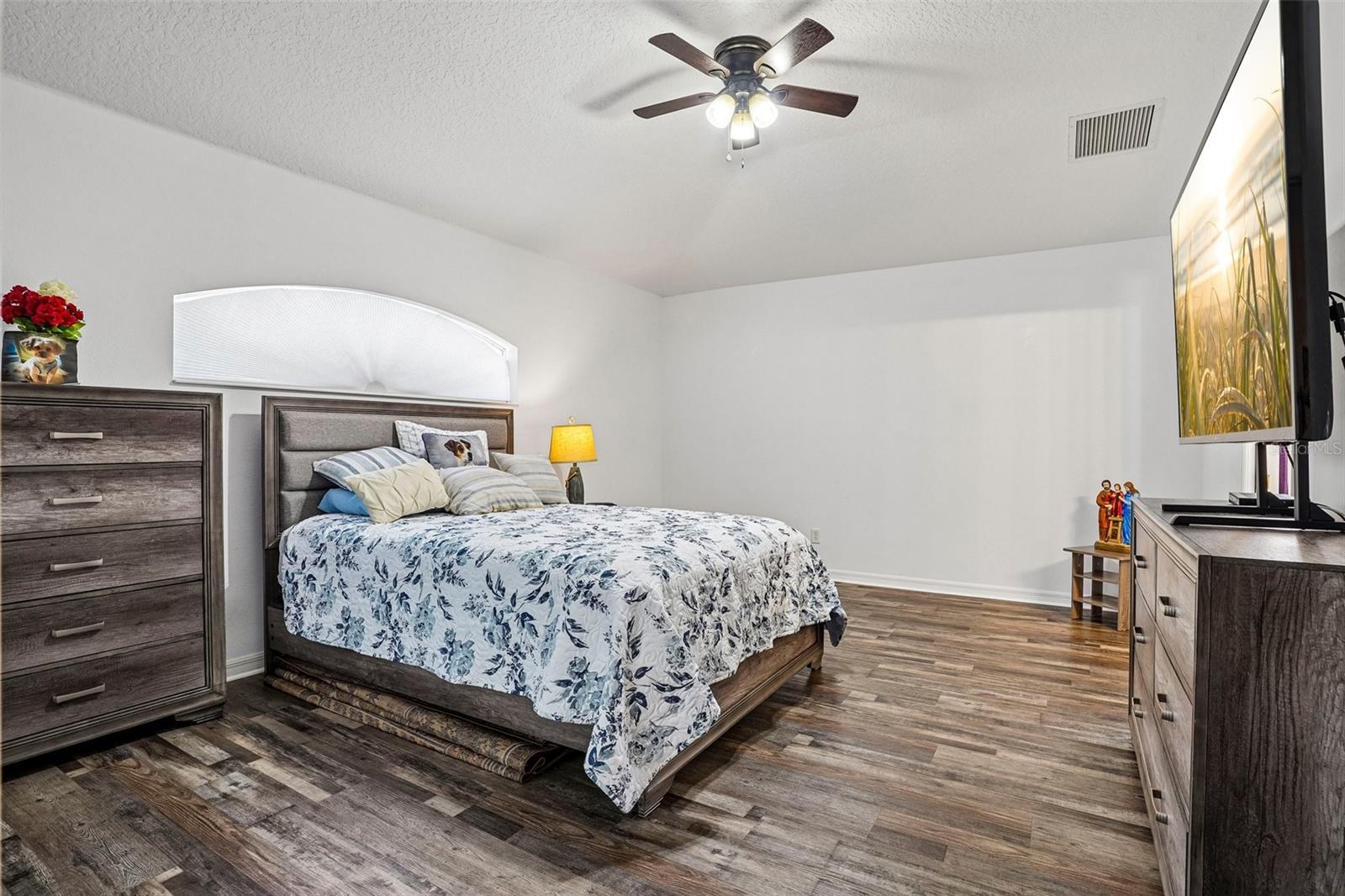 5964 Brittania, Tavares, FL 32778