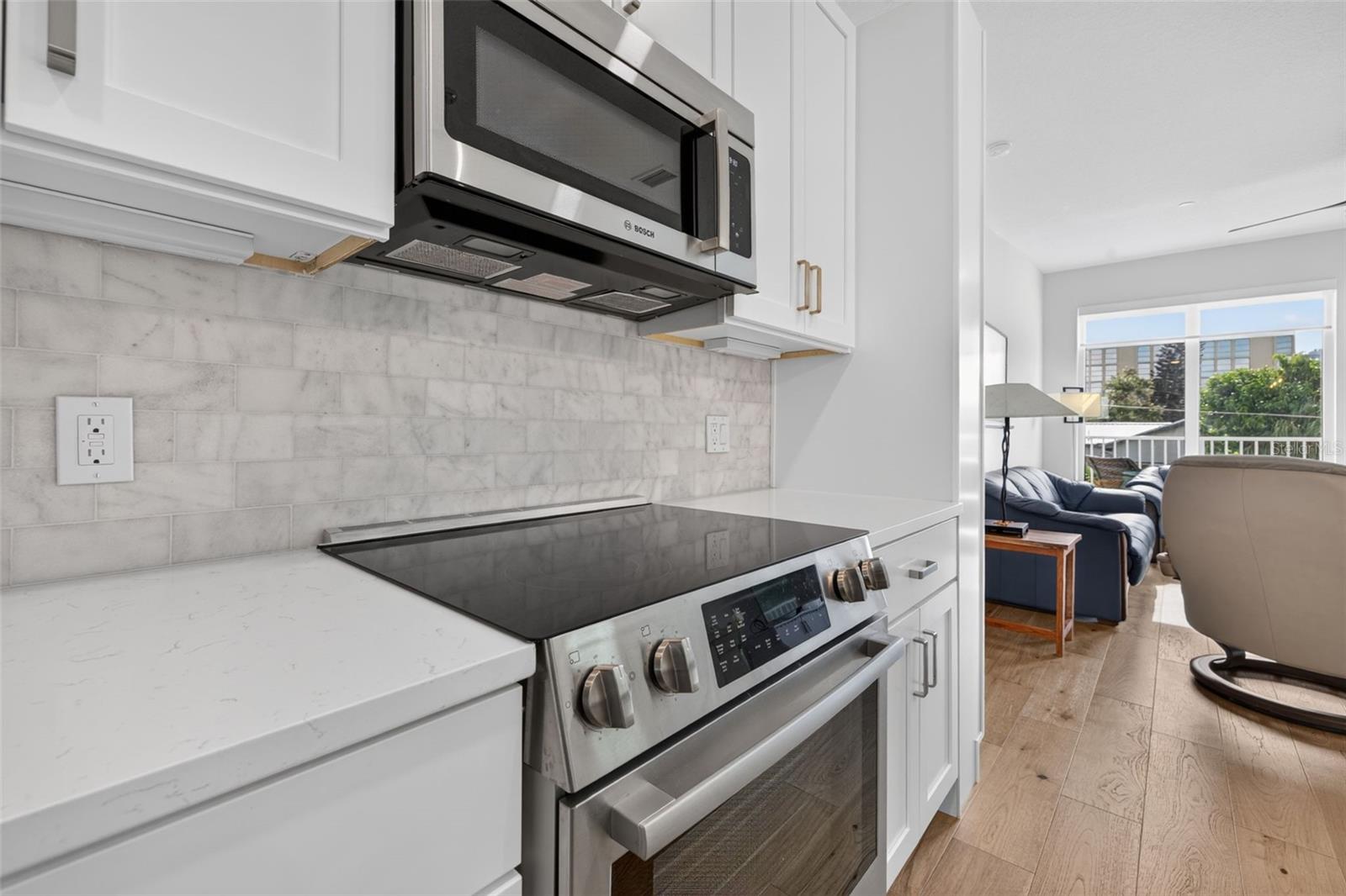 600 3rd Unit 207, St Petersburg, FL 33701