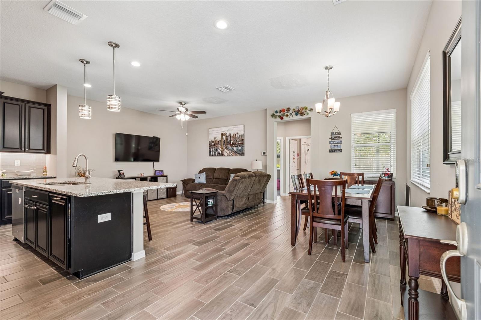 18907 Cornuta, Lutz, FL 33558