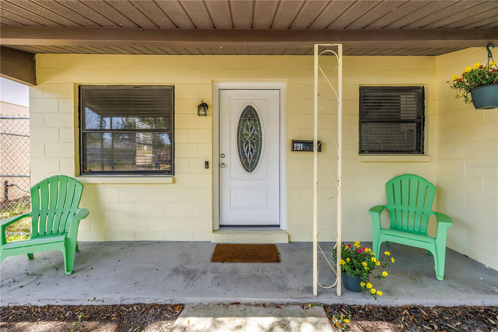 231 93rd, St Petersburg, FL 33702