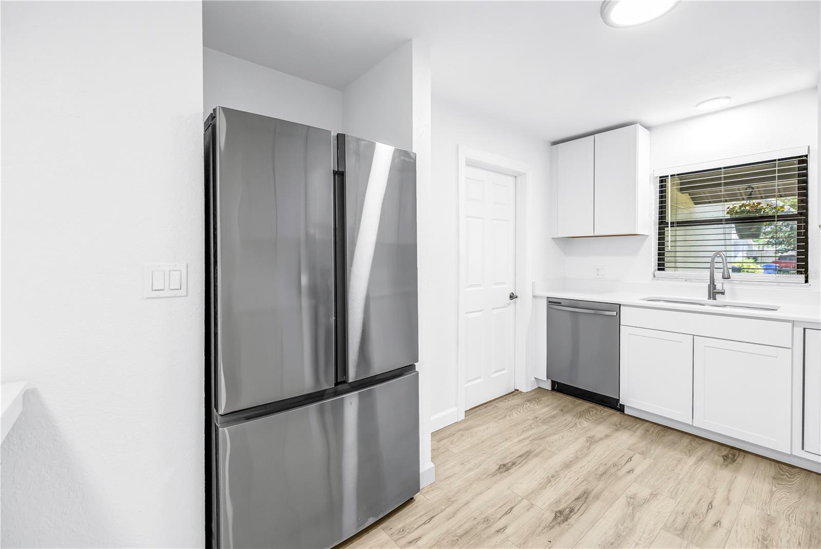 231 93rd, St Petersburg, FL 33702