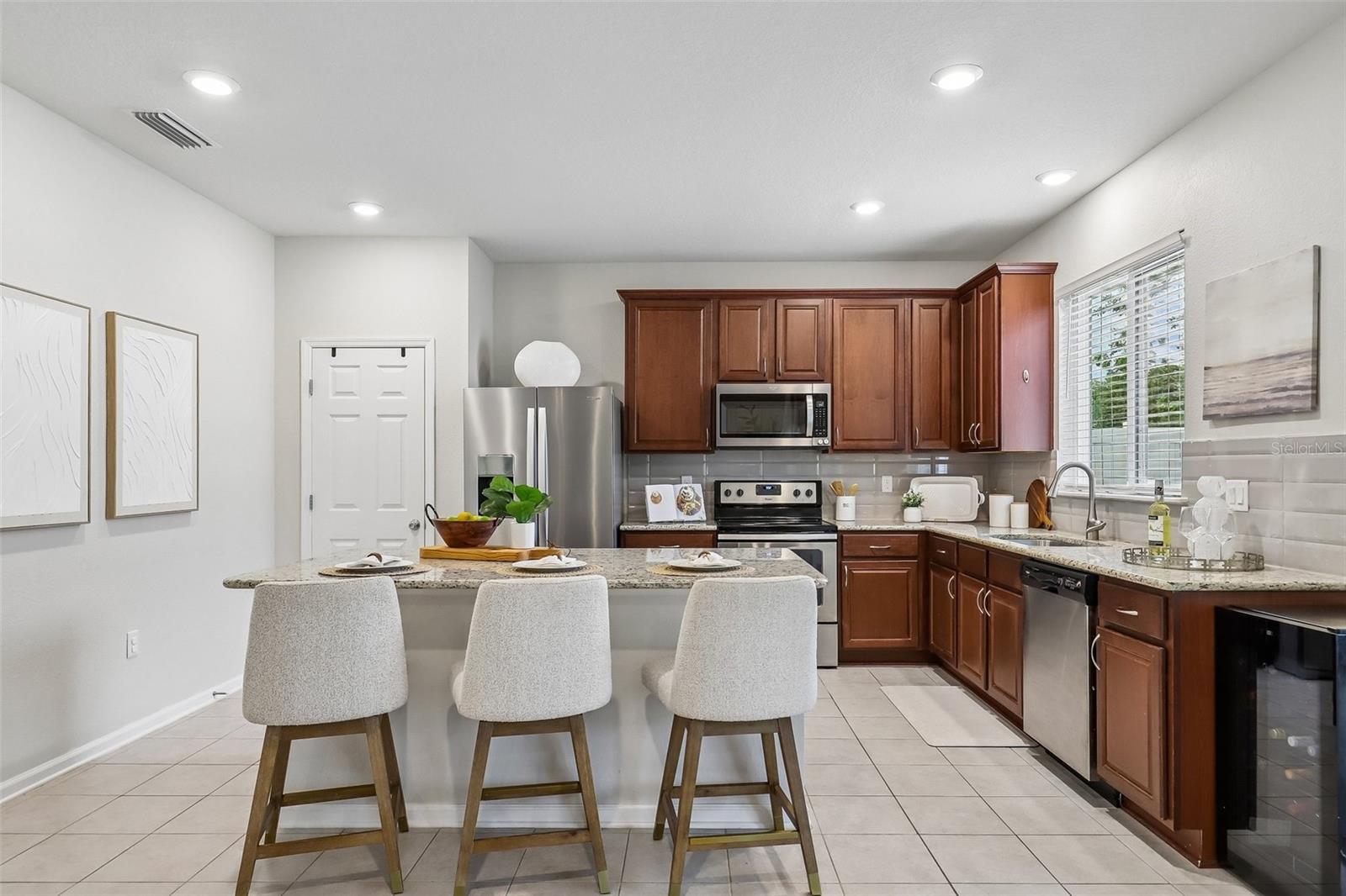 3077 Hawks Hill, Jacksonville, FL 32216