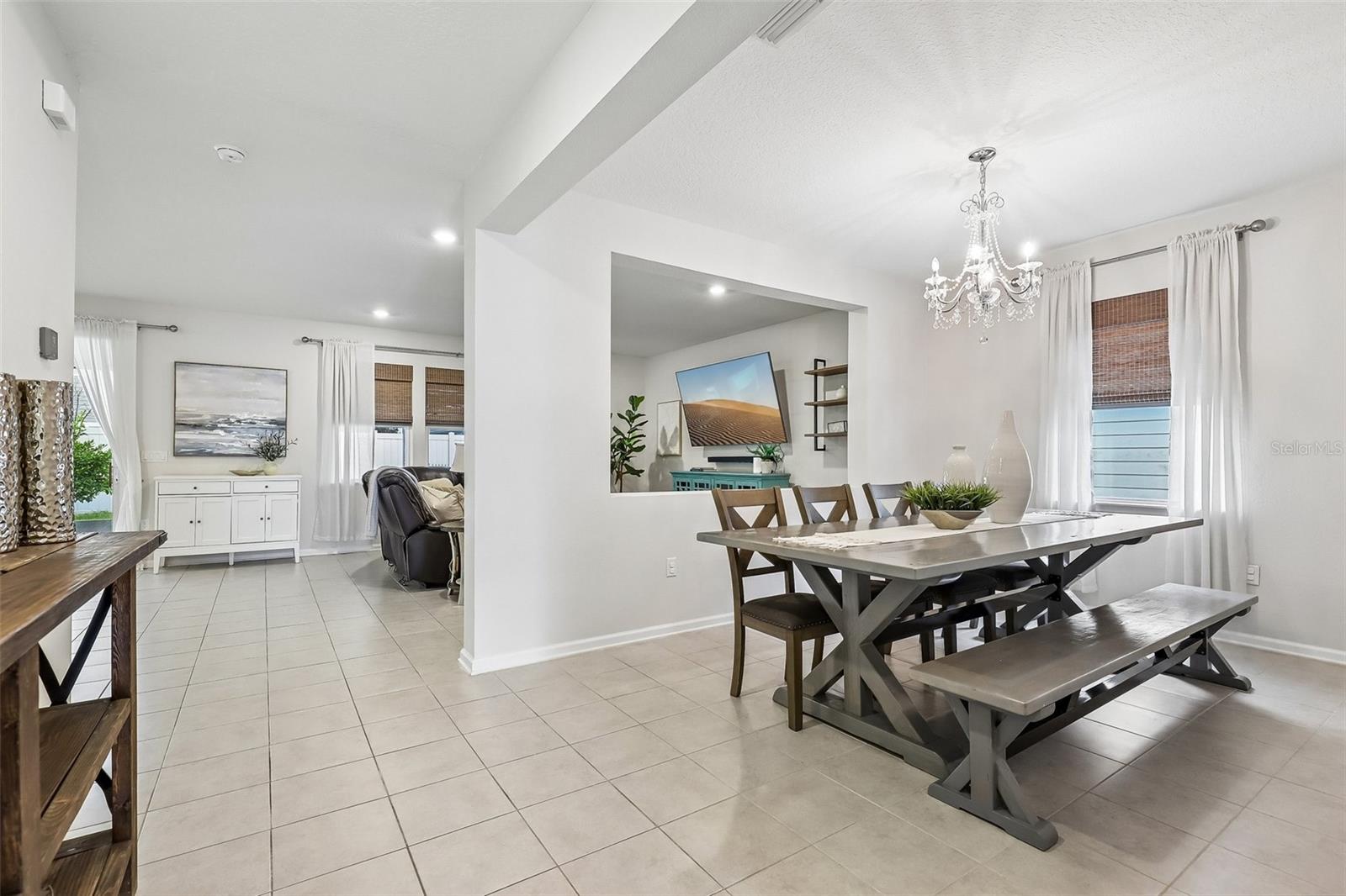 3077 Hawks Hill, Jacksonville, FL 32216