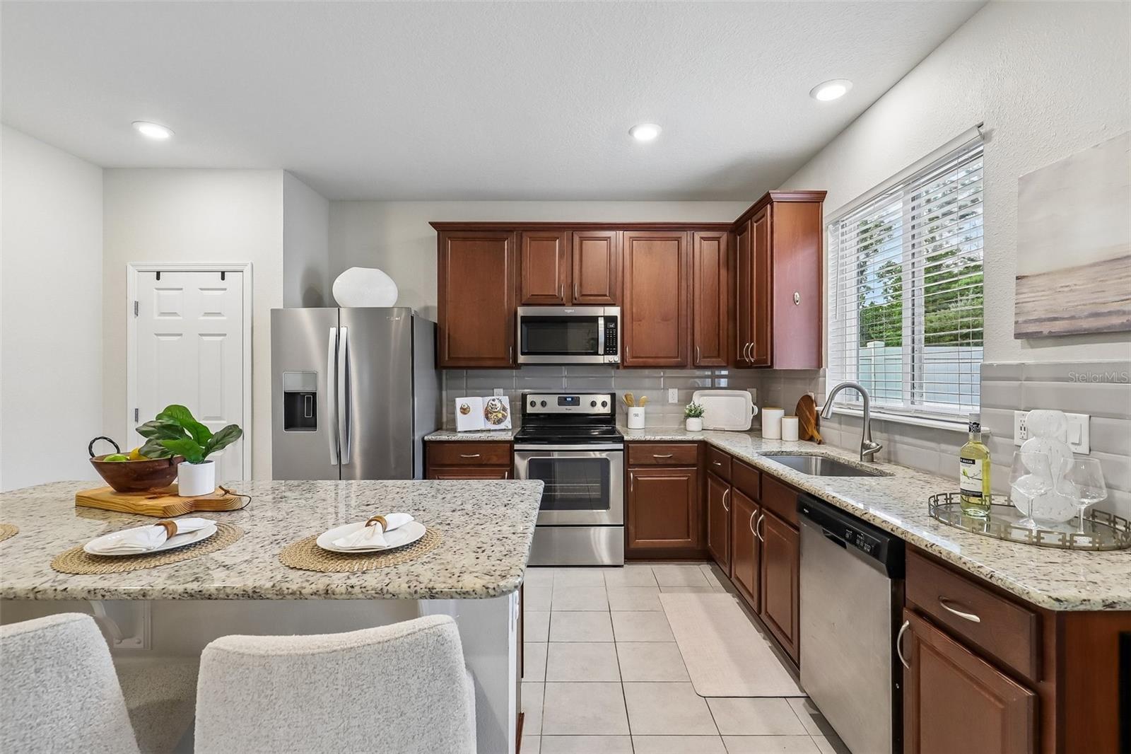 3077 Hawks Hill, Jacksonville, FL 32216