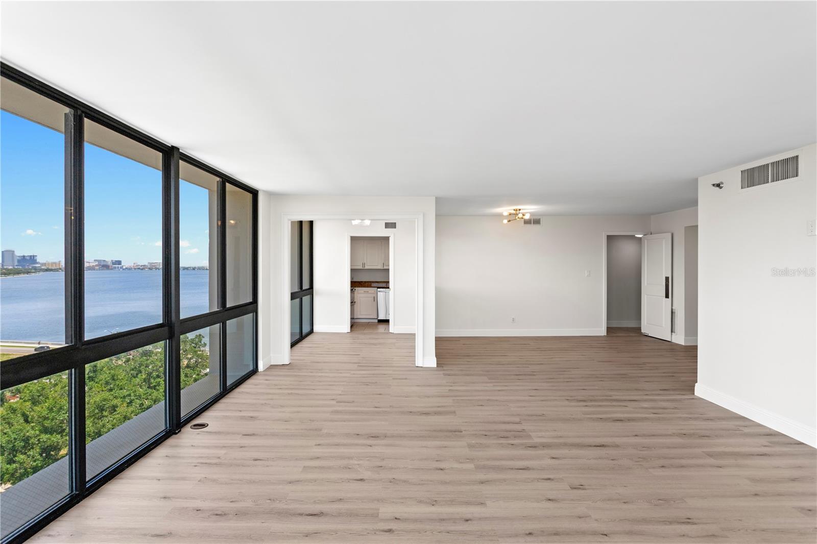 3301 Bayshore Unit 1101e, Tampa, FL 33629