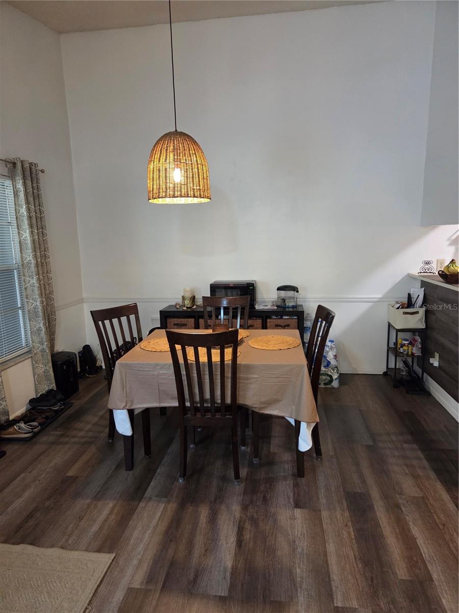 4033 Dream Oak Unit 203, Tampa, FL 33613