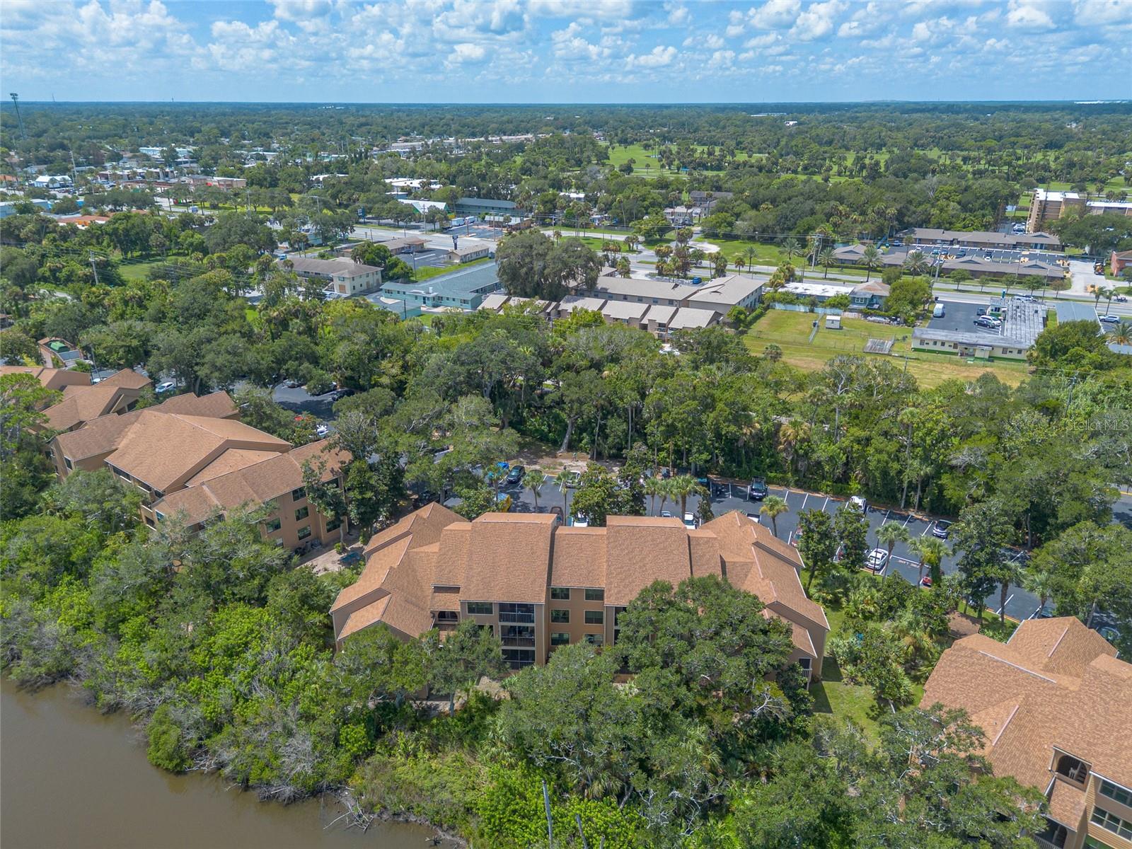 1401 Palmetto Unit 300, Daytona Beach, FL 32114
