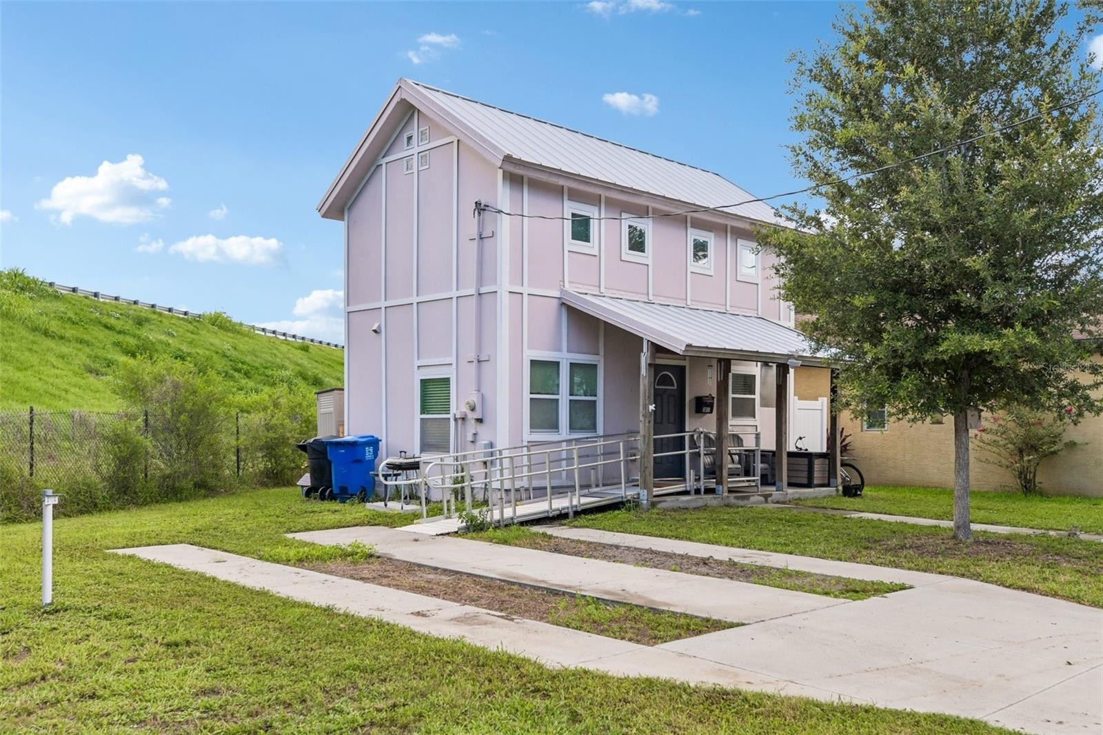3011 12th, St Petersburg, FL 33712