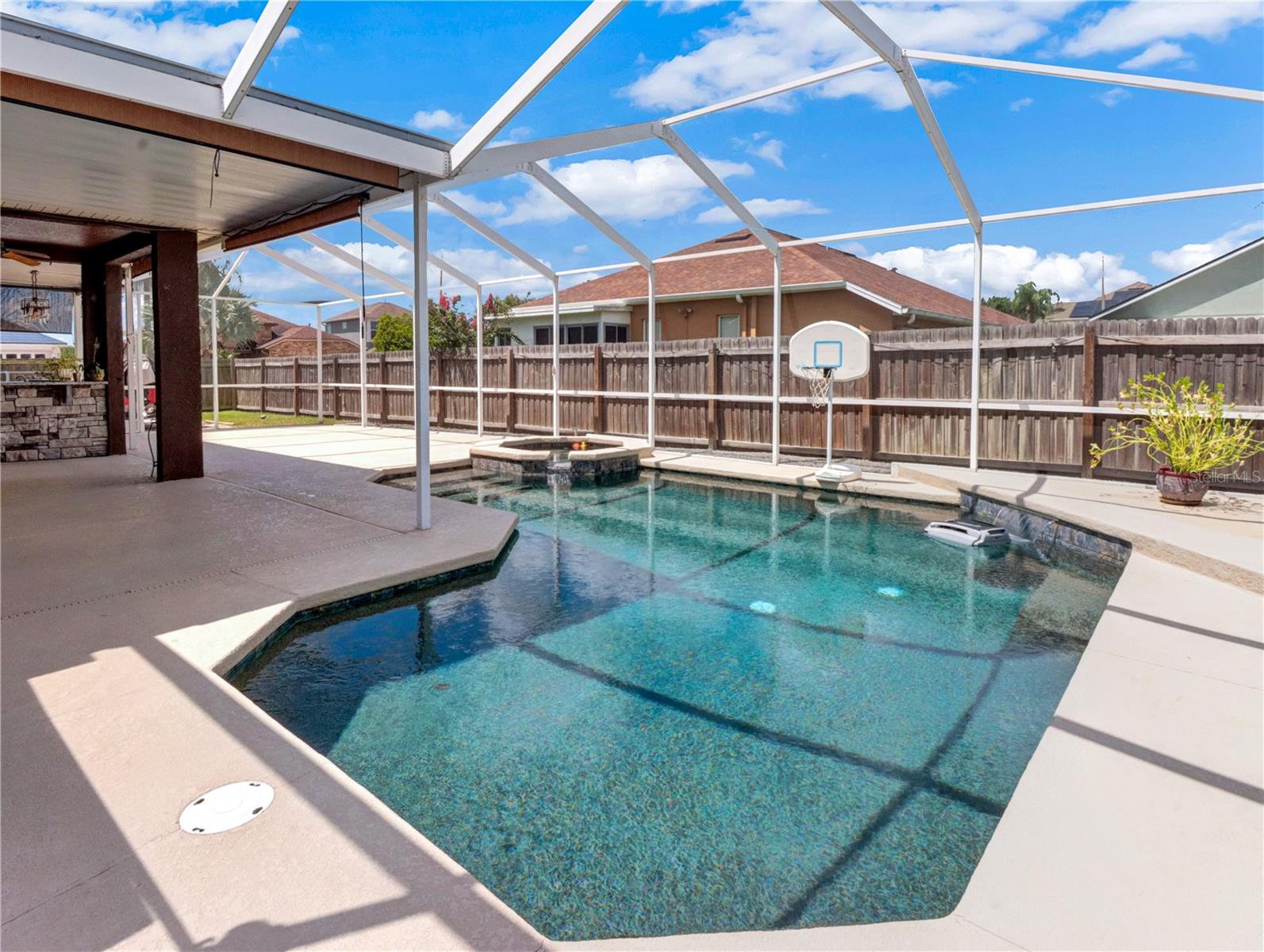 2002 Rain Dance, Brandon, FL 33510