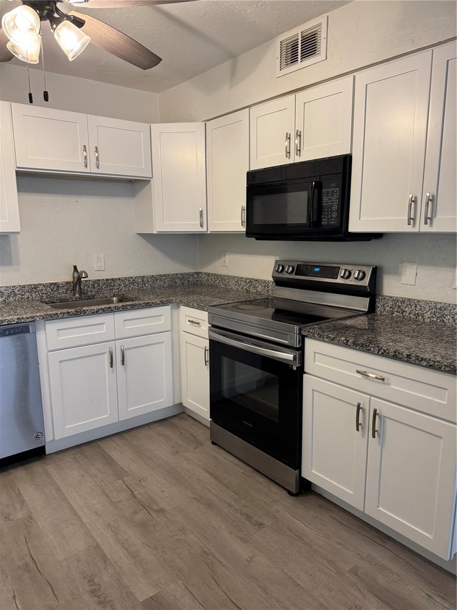 3427 Clark Rd Unit 127, Sarasota, FL 34231