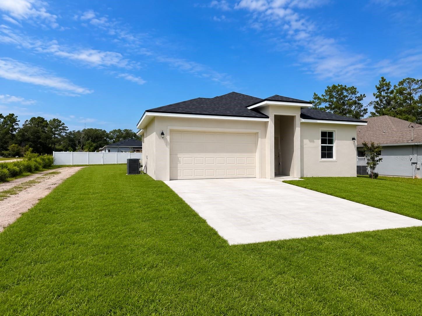 1306 East, Deland, FL 32724