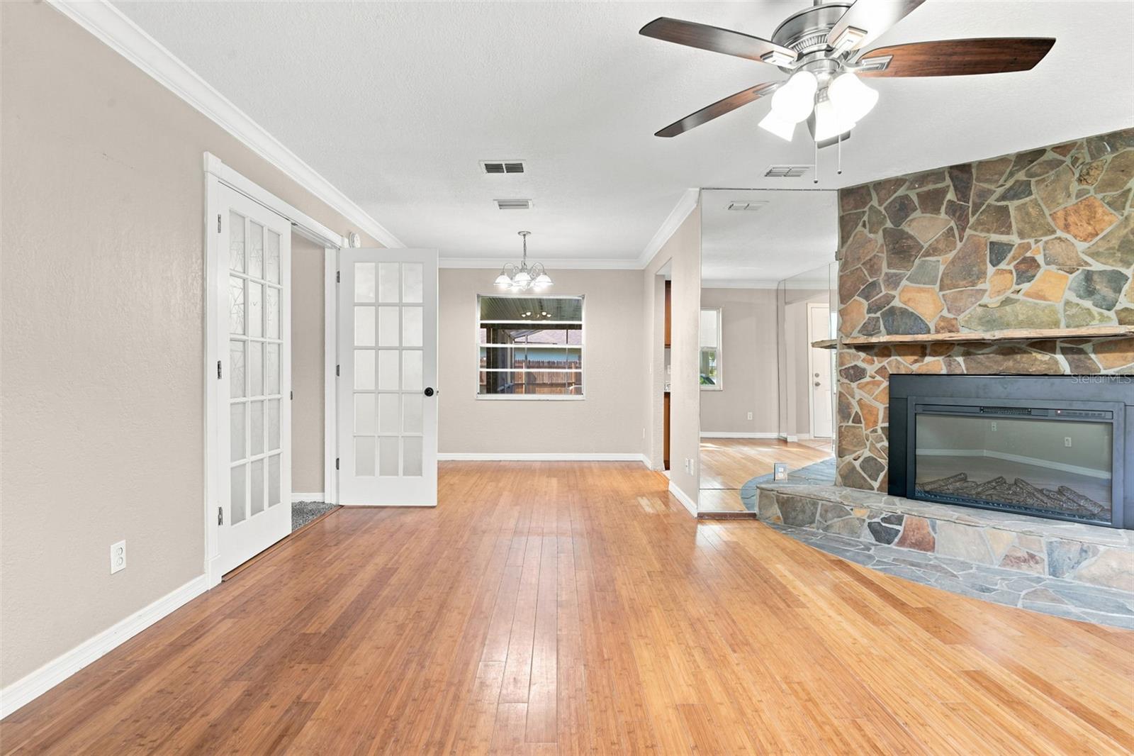 4027 Woodsong, Orlando, FL 32817