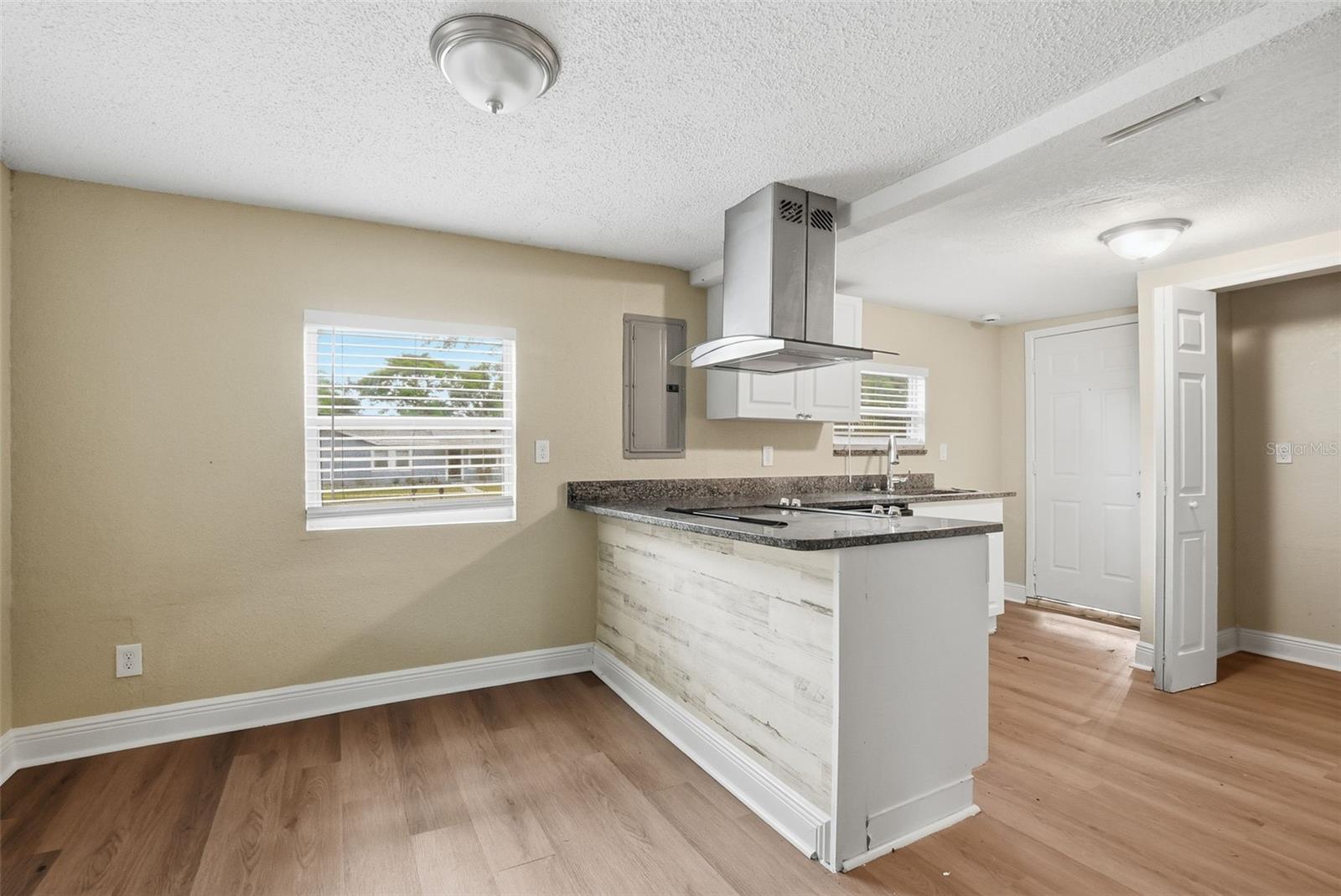 4229 Lenox, Orlando, FL 32811