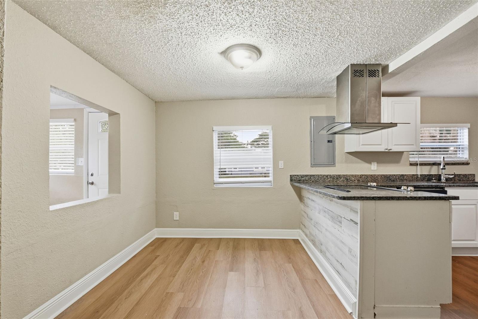 4229 Lenox, Orlando, FL 32811