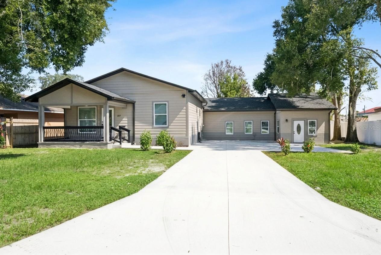 207 Avenue E, Winter Haven, FL 33880